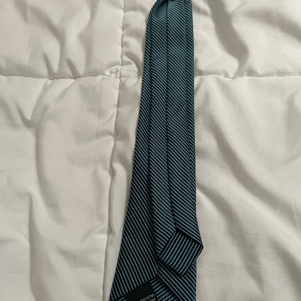 BOYS Striped Black and Green Clip on Tie Wedding, formal, special occasions